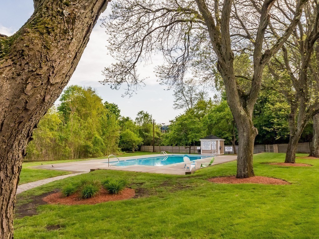 200 Swanton St # 422