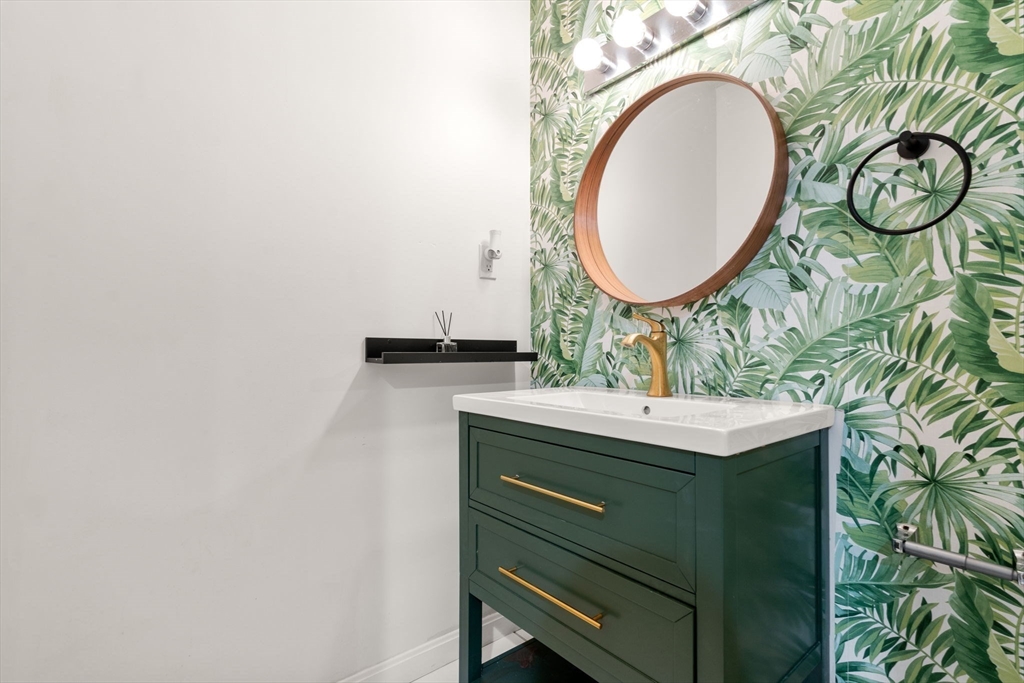 993-997 Chestnut St # 5