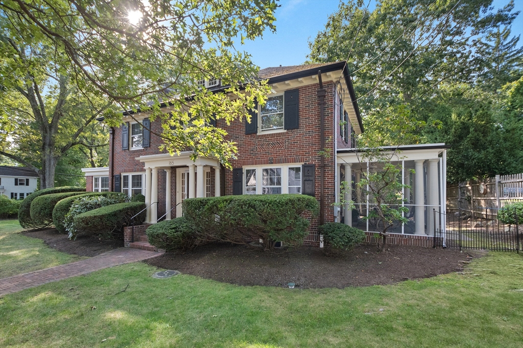 165 Upland Rd