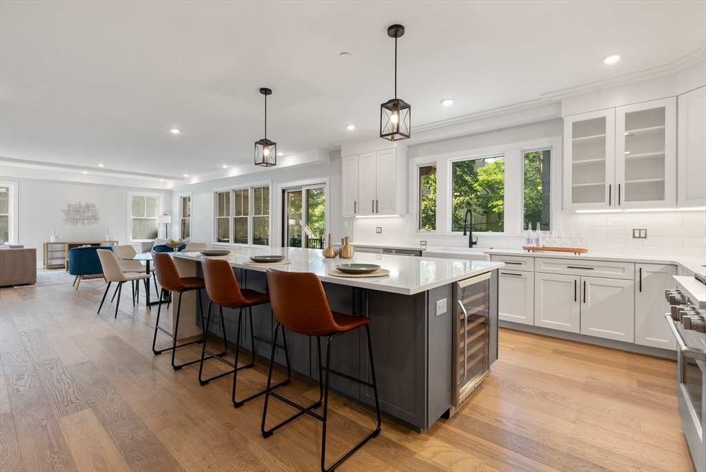 424 Newtonville Ave Unit 1