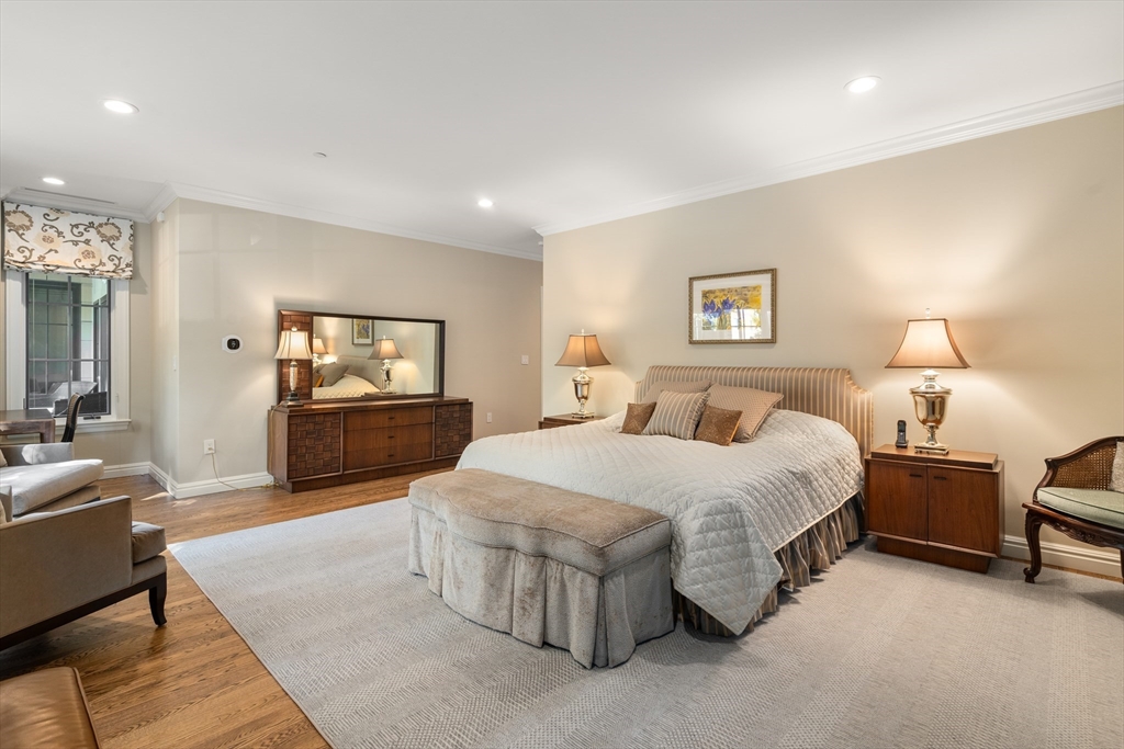 1140 Beacon Street # 103