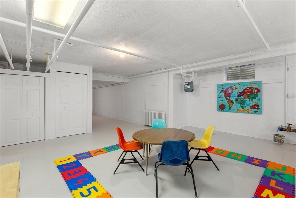 1555 Commonwealth Ave