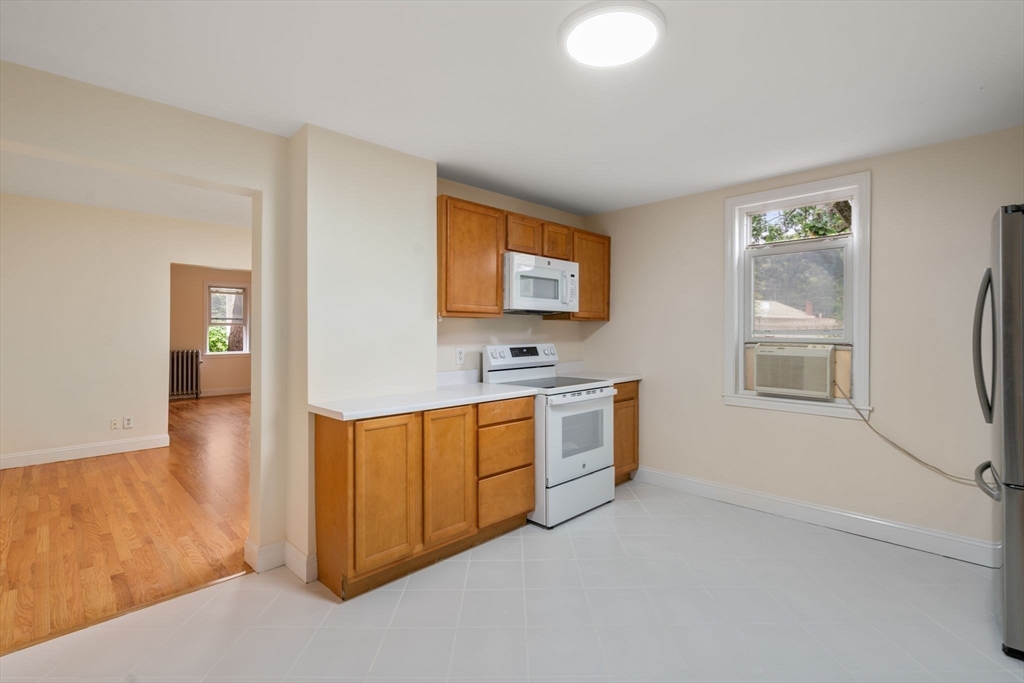 10 Frances St # 10