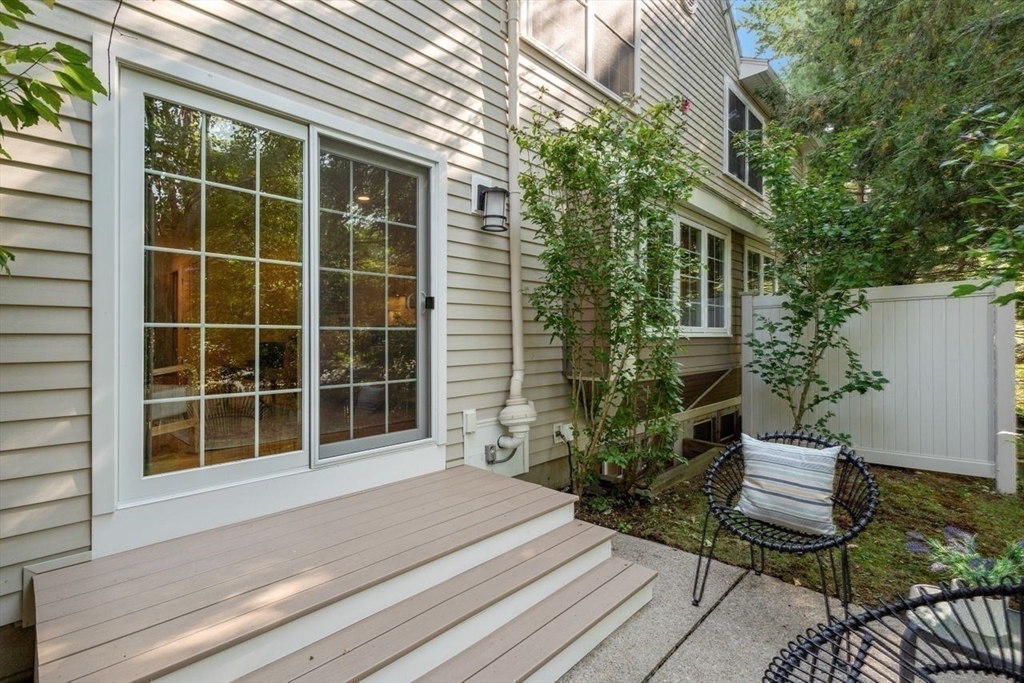 160 Pine Street # 18