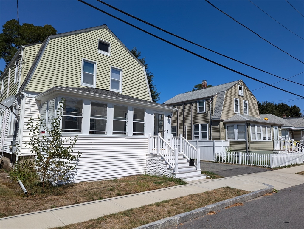 40 Harriet Ave
