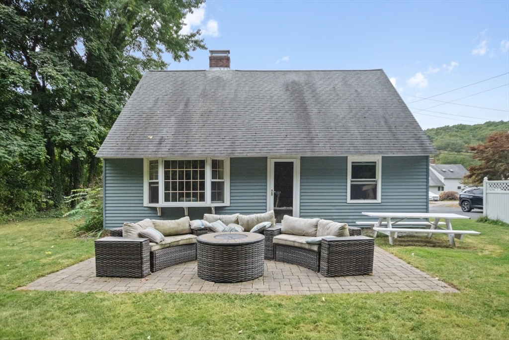 11 Porter Rd