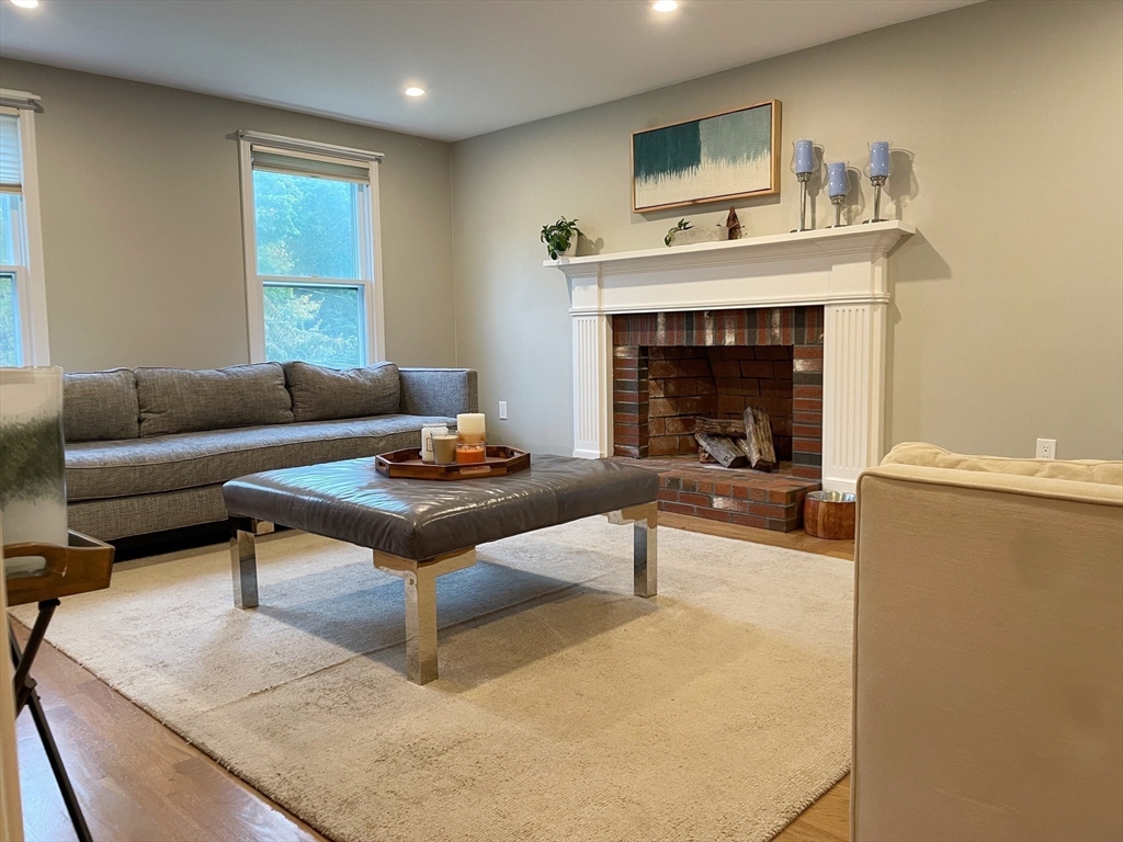 100 Worcester Ln