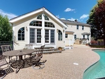 100 Worcester Ln