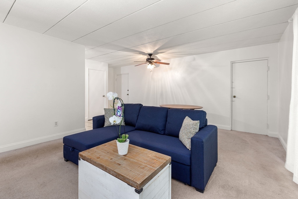 296 Commercial St # 21