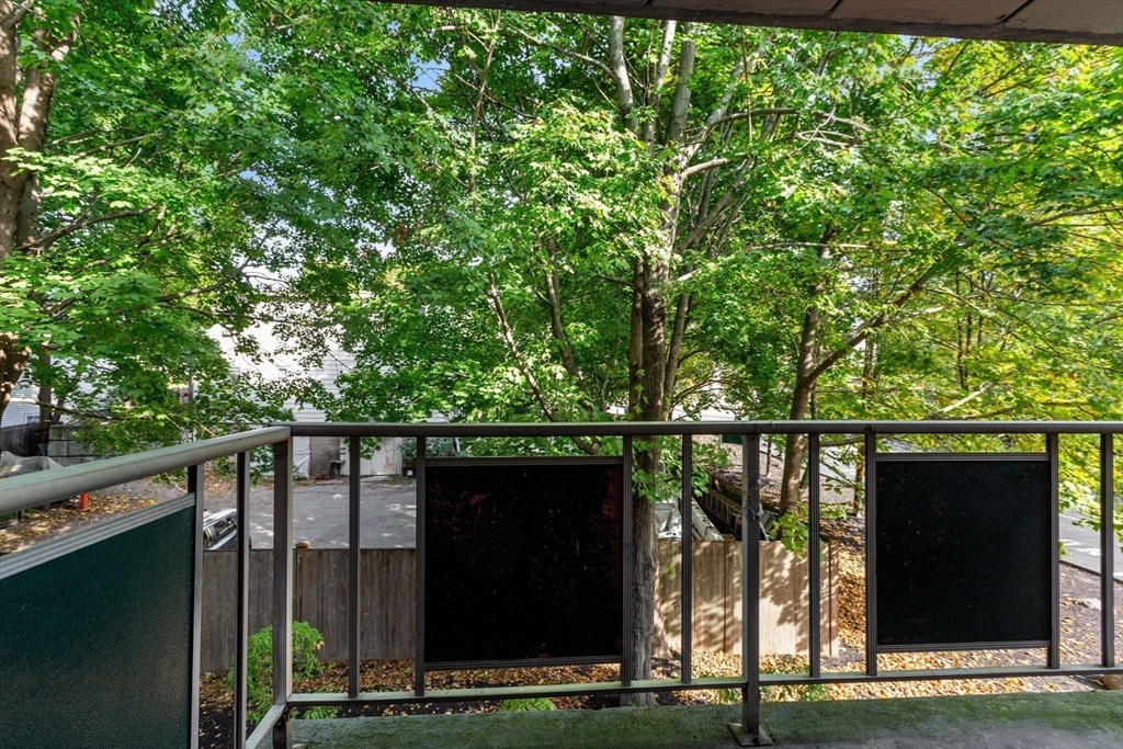 296 Commercial St # 21