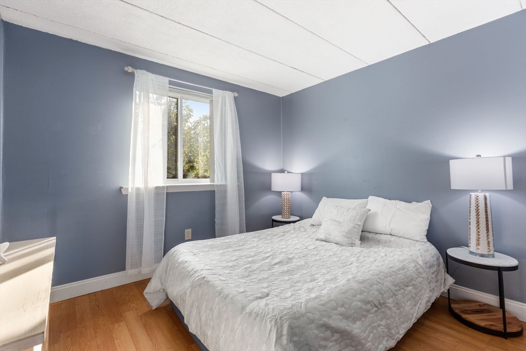 296 Commercial St # 21