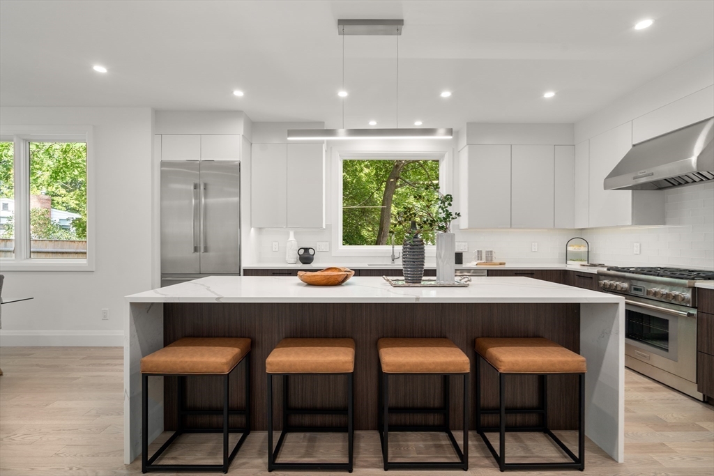 933 Walnut Street # 933