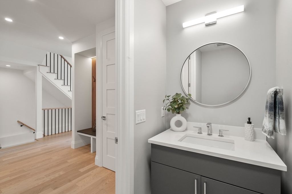 933 Walnut Street # 933