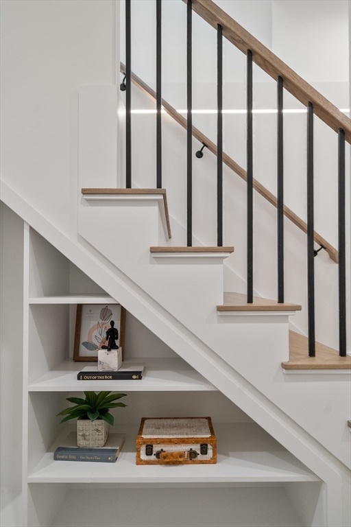 933 Walnut Street # 933