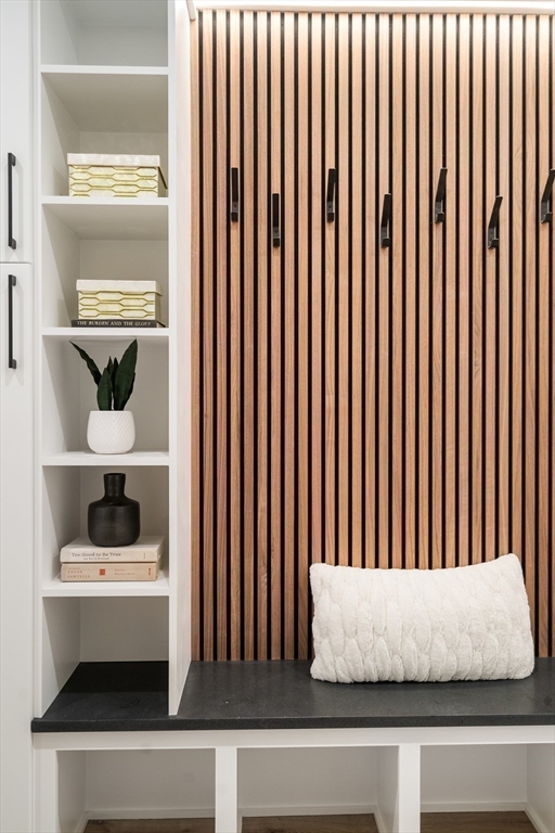 933 Walnut Street # 933