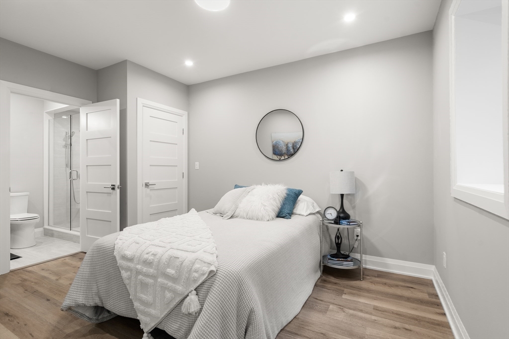 933 Walnut Street # 933