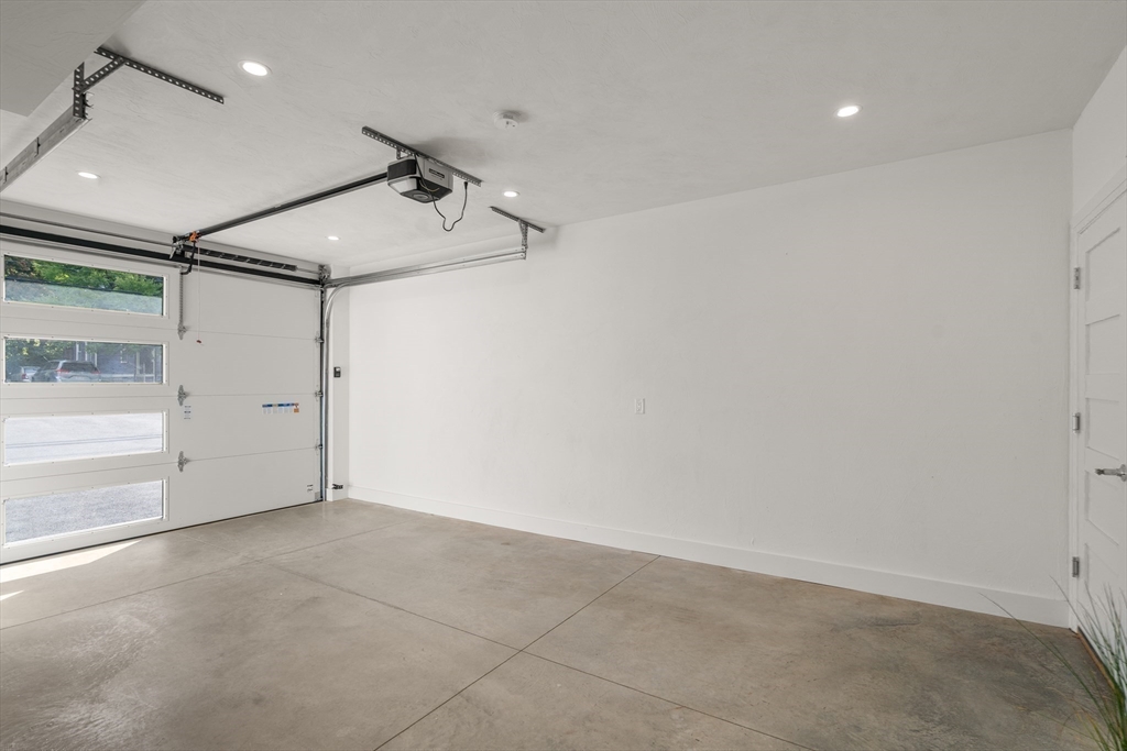 933 Walnut Street # 933