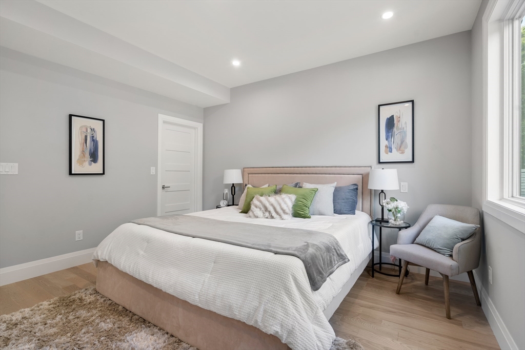 933 Walnut Street # 933