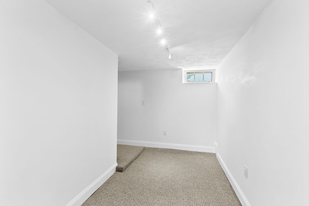 77 Pearl St