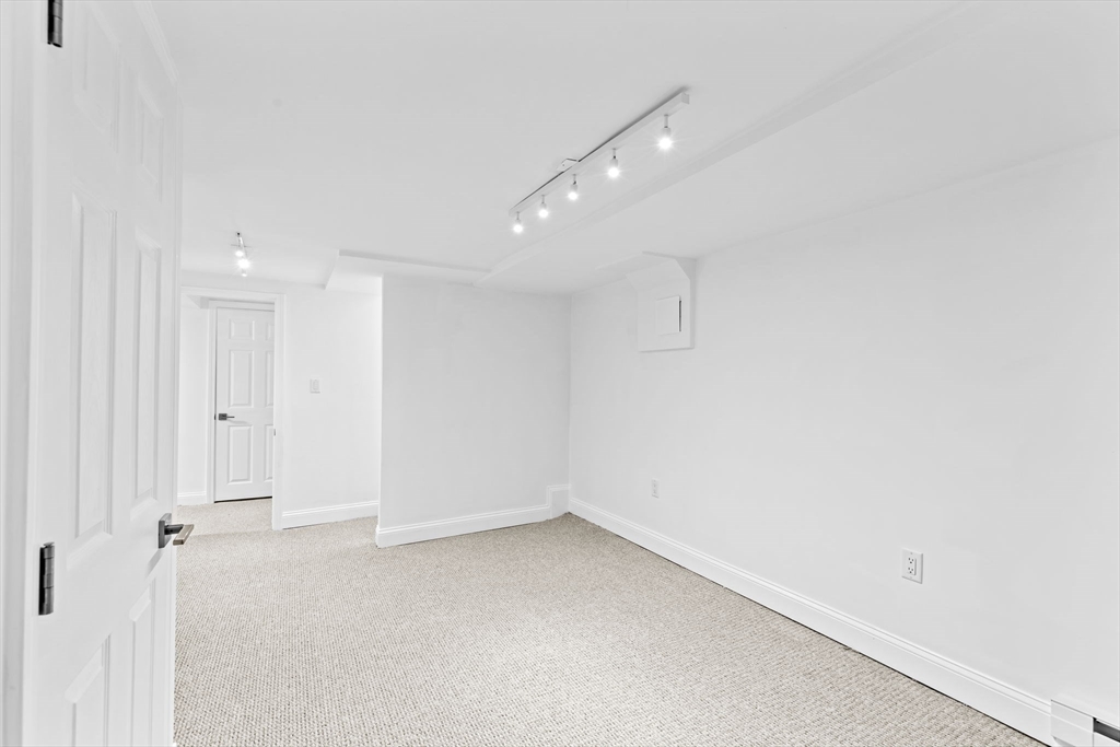 77 Pearl St