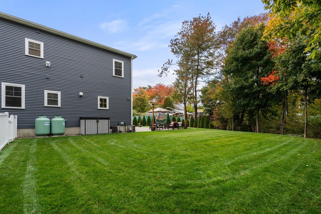 10 Lynn Fells Parkway