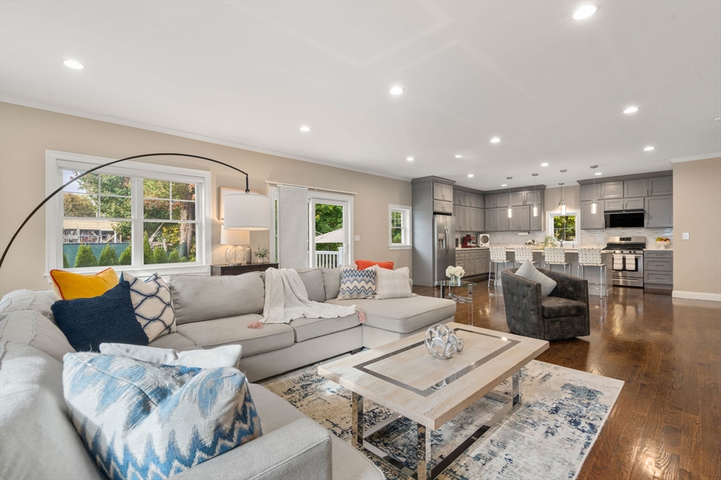 10 Lynn Fells Parkway