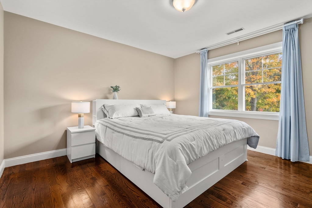 10 Lynn Fells Parkway