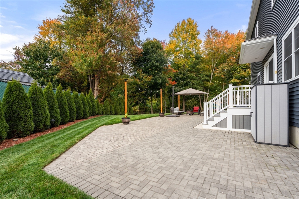 10 Lynn Fells Parkway