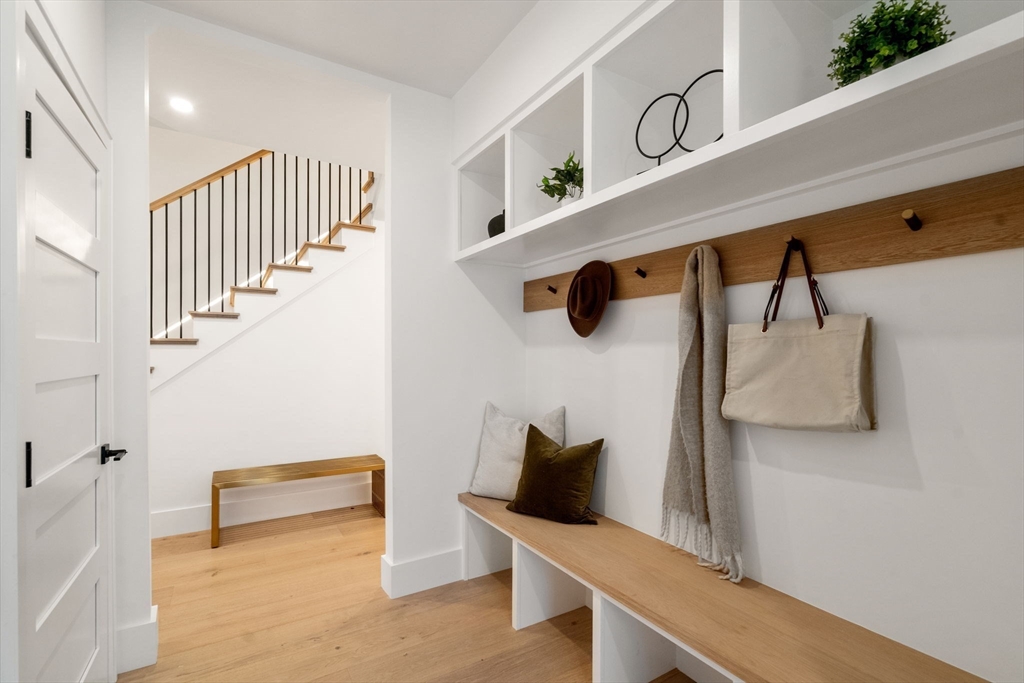 73 Cloverdale Rd # 73