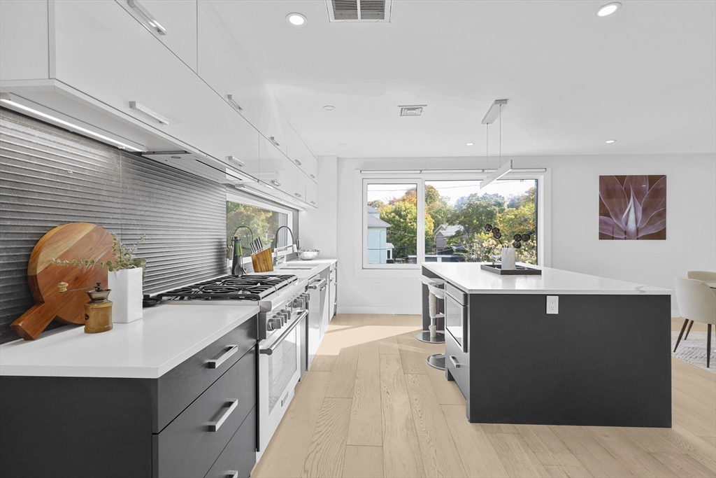 123 Auburn Street # 2