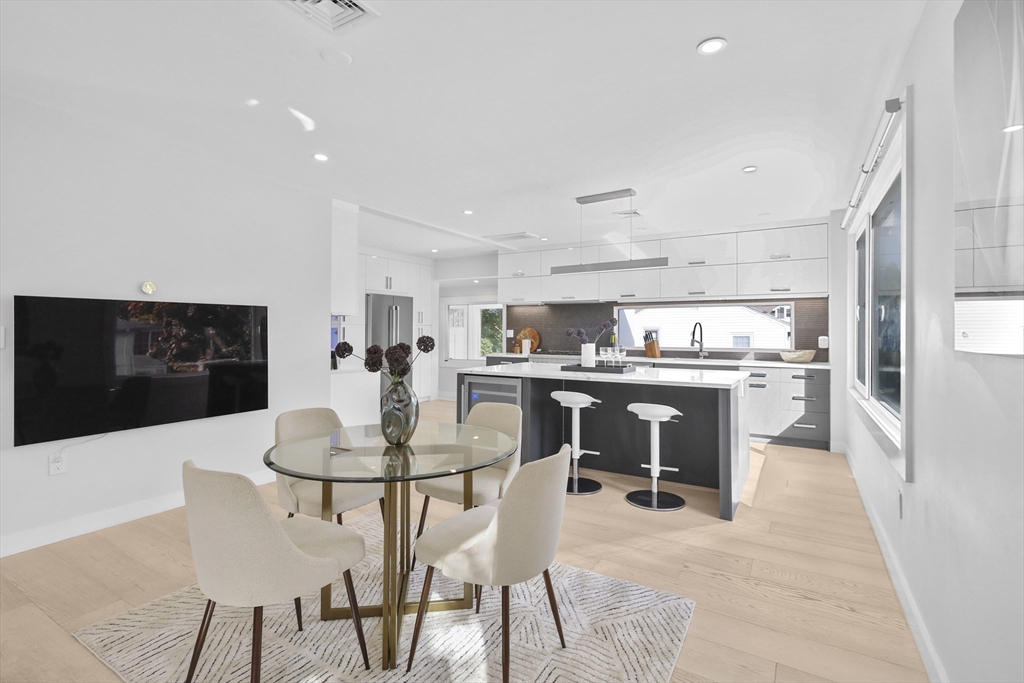 123 Auburn Street # 2