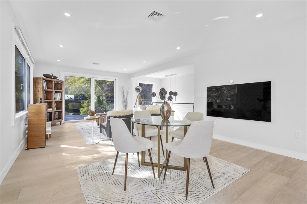 123 Auburn Street # 2