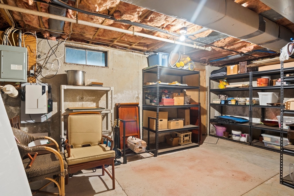 408 Wellman Ave # 408
