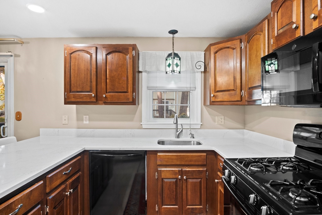 408 Wellman Ave # 408