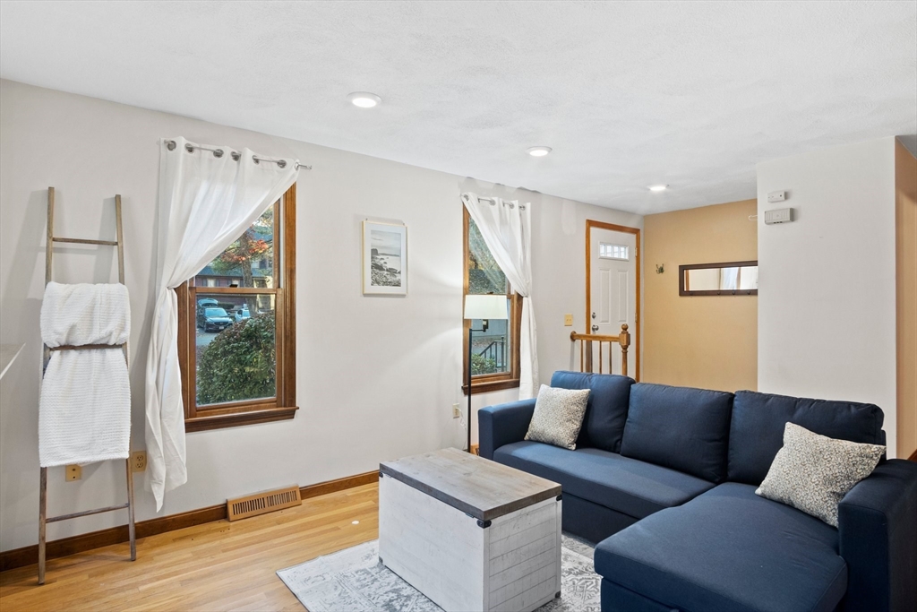 408 Wellman Ave # 408
