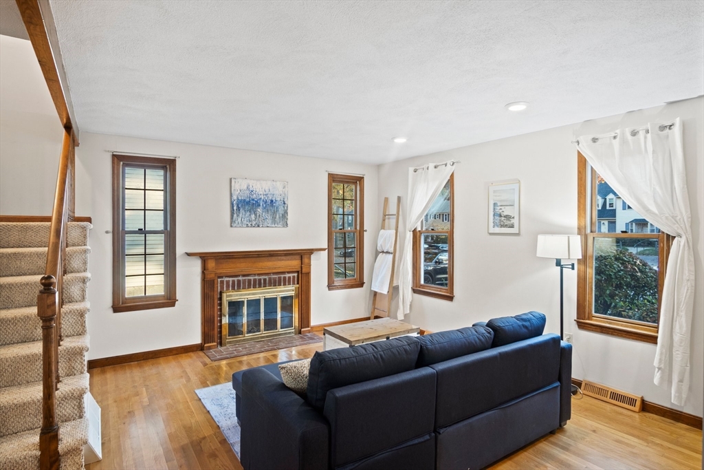408 Wellman Ave # 408