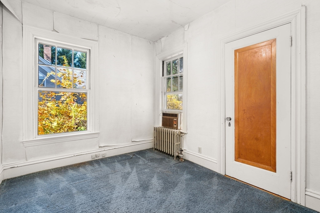 88 Central St
