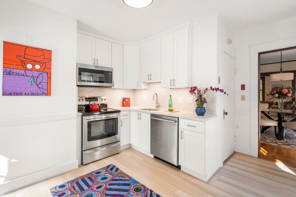 88 Central St
