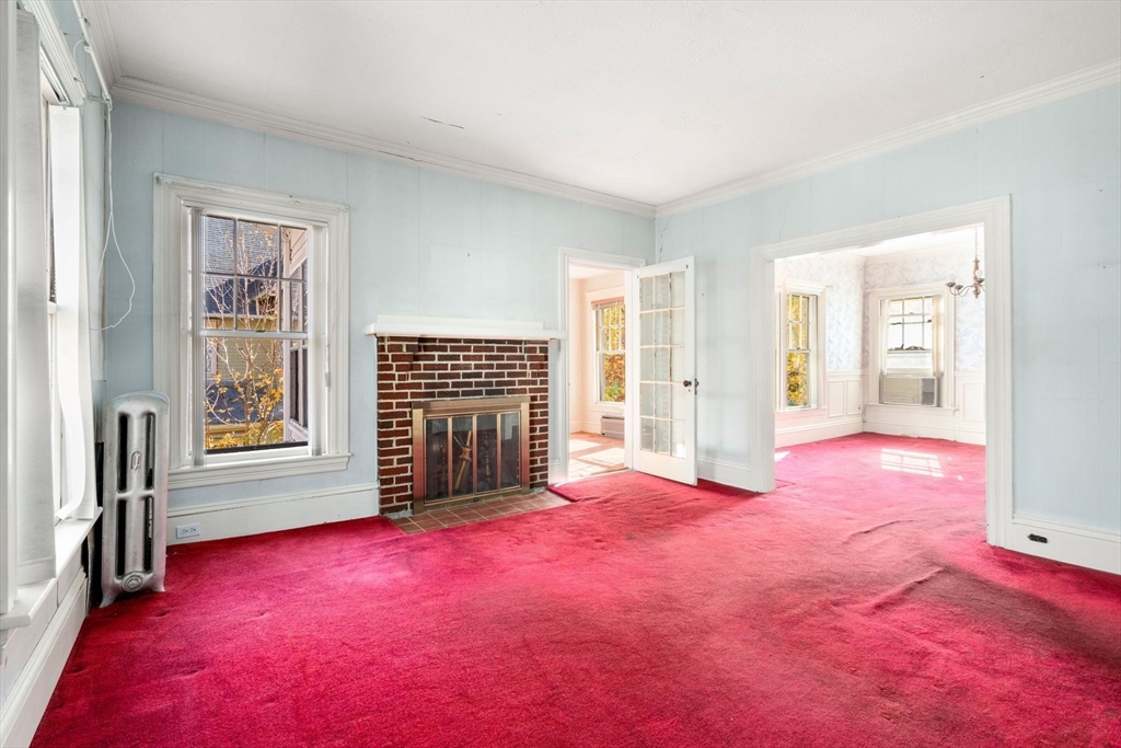 88 Central St