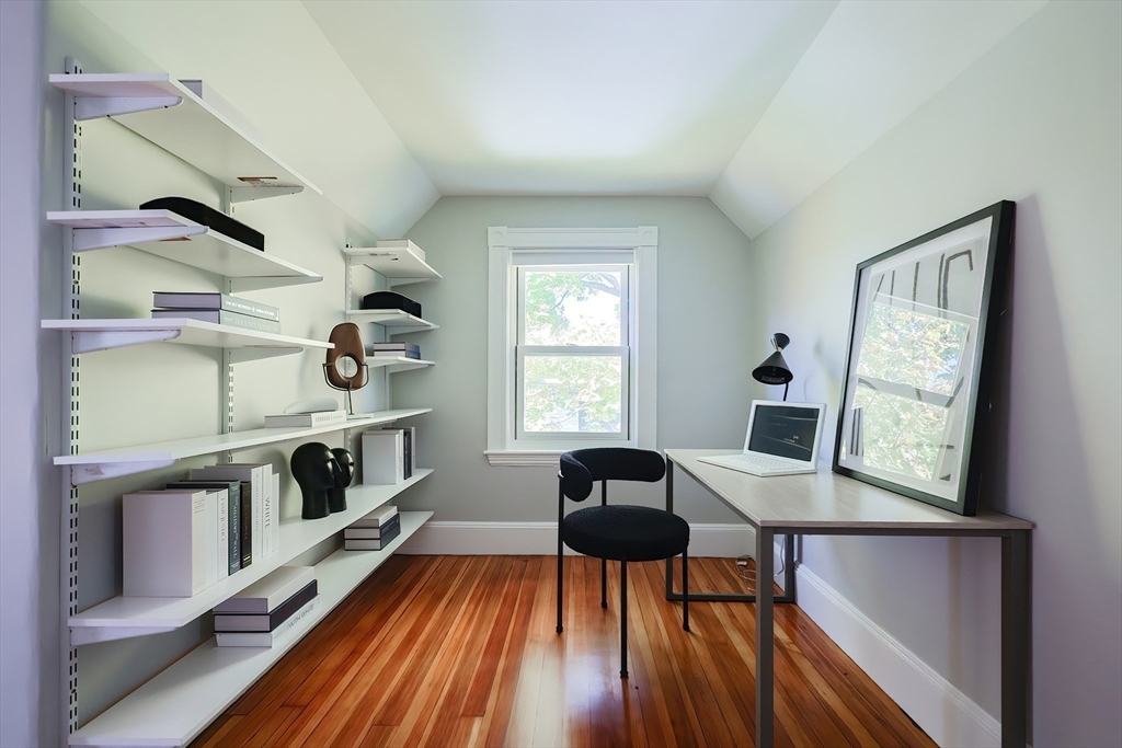15 Woodland St # 15