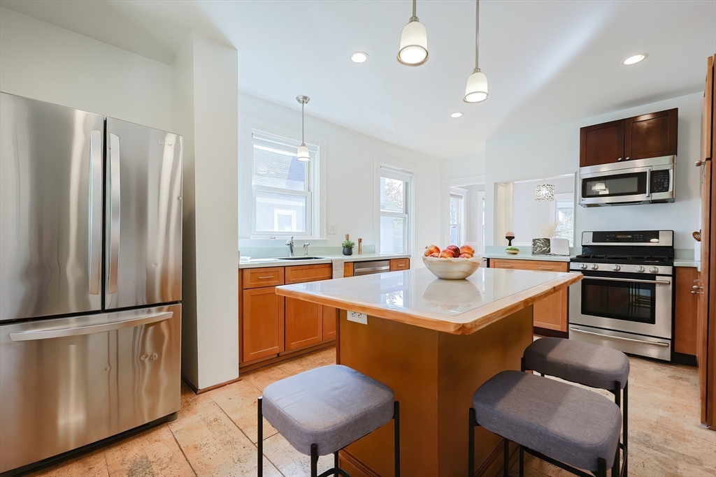 15 Woodland St # 15