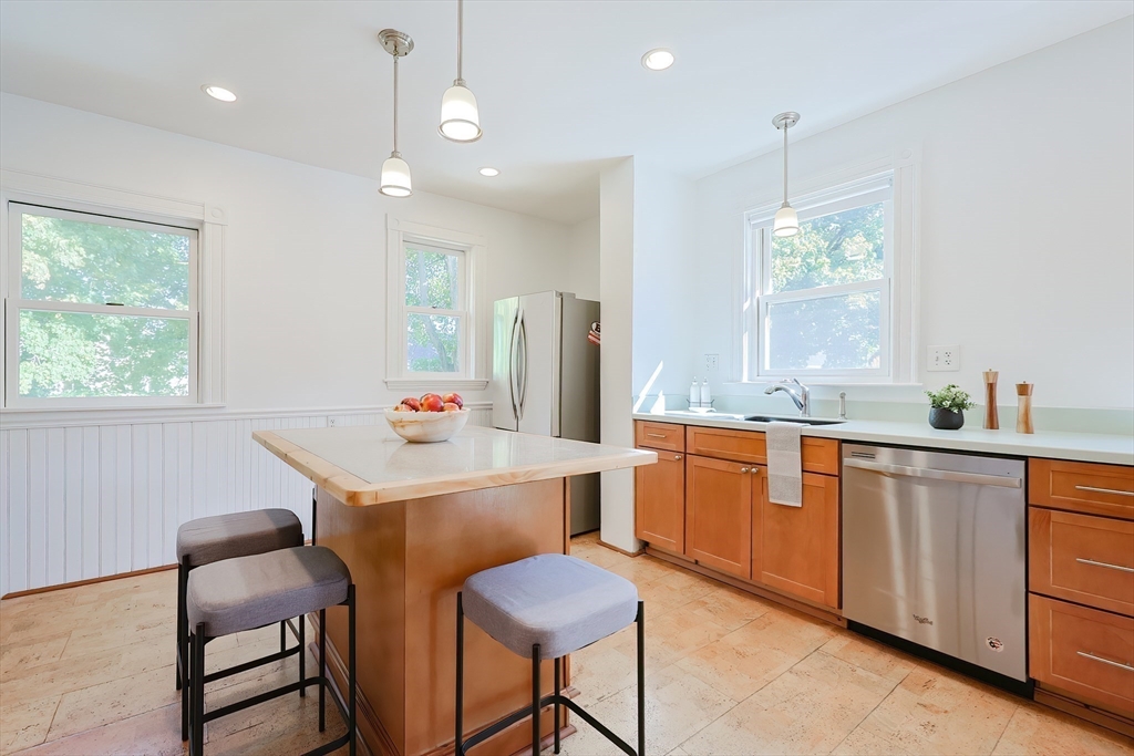 15 Woodland St # 15