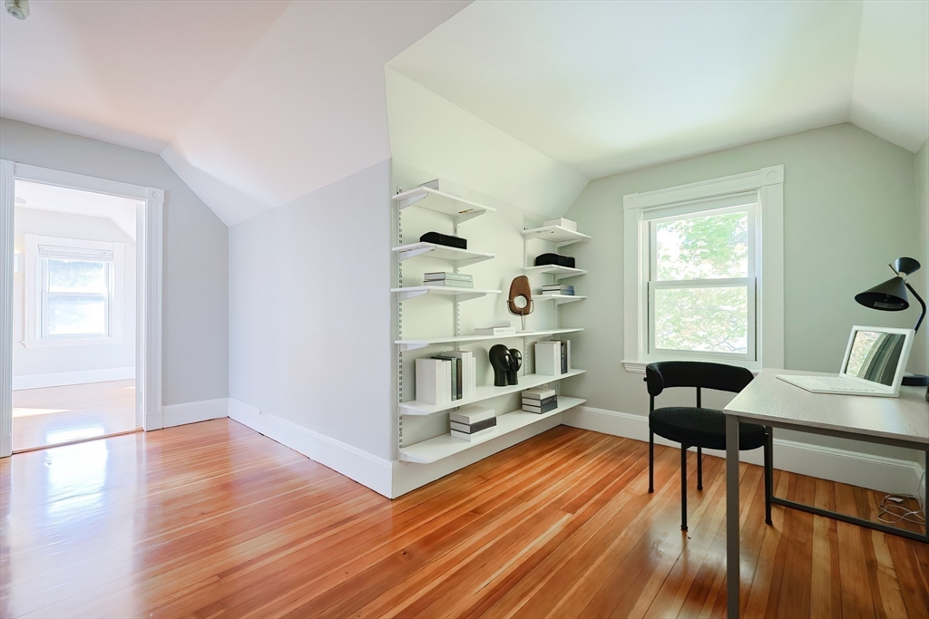15 Woodland St # 15