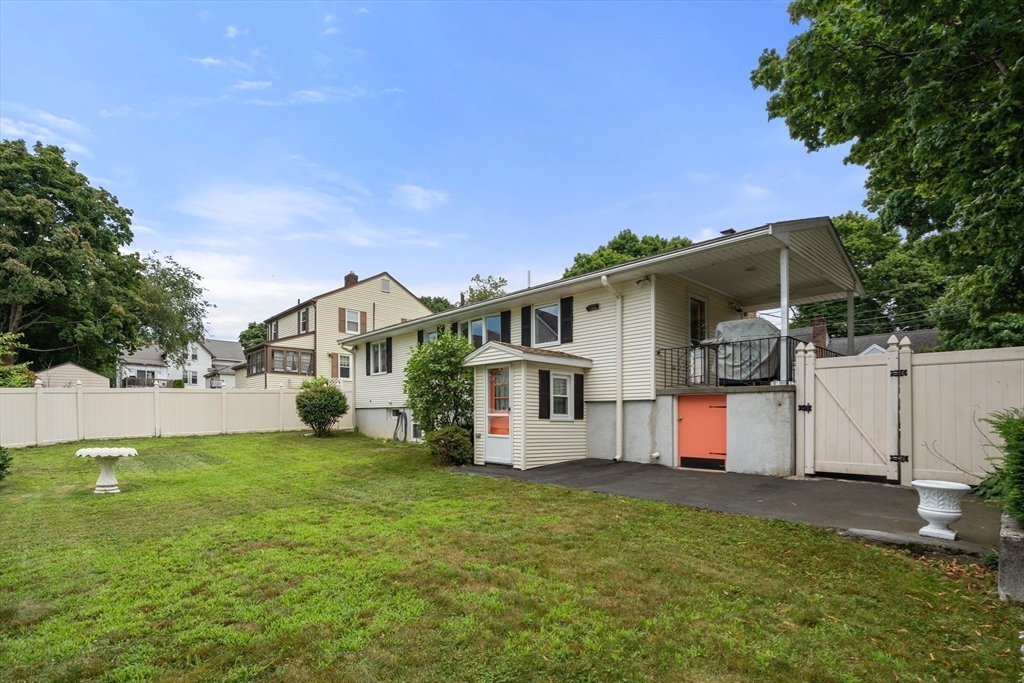 85 Townly Rd