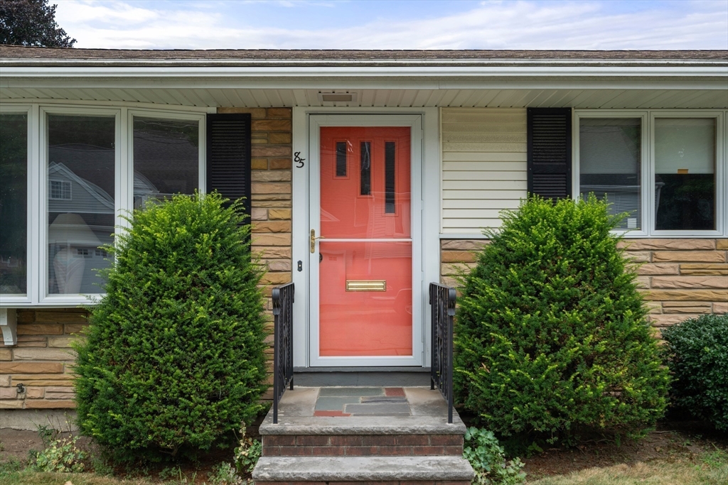 85 Townly Rd