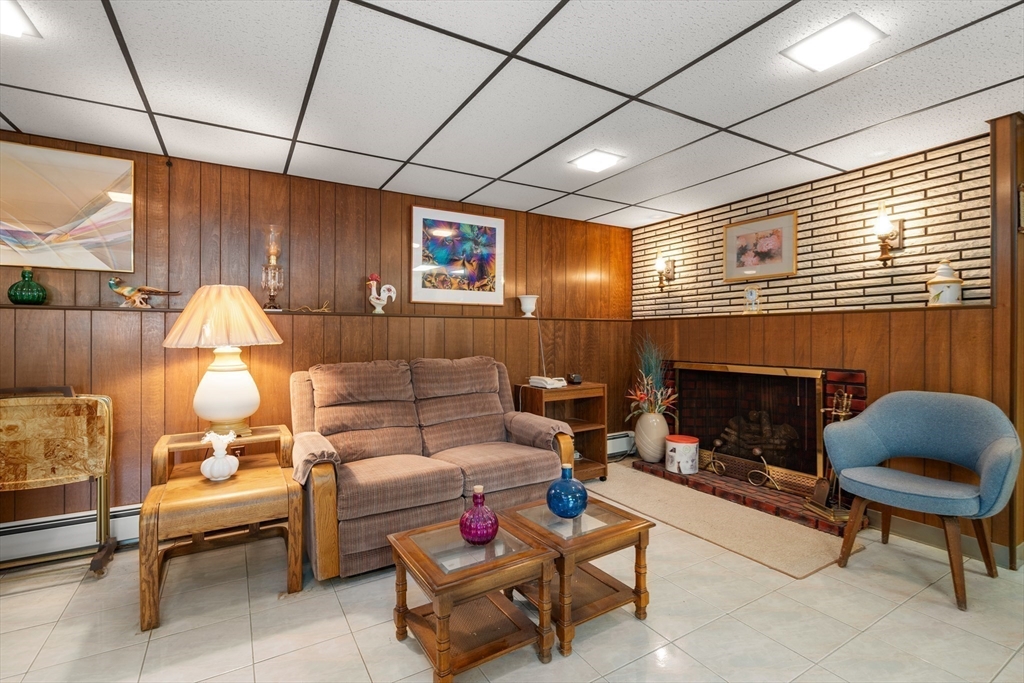 85 Townly Rd