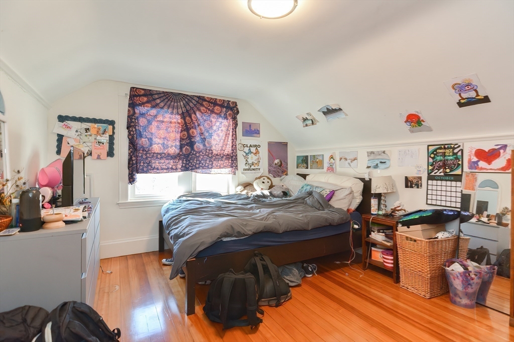 53-55 Falmouth St