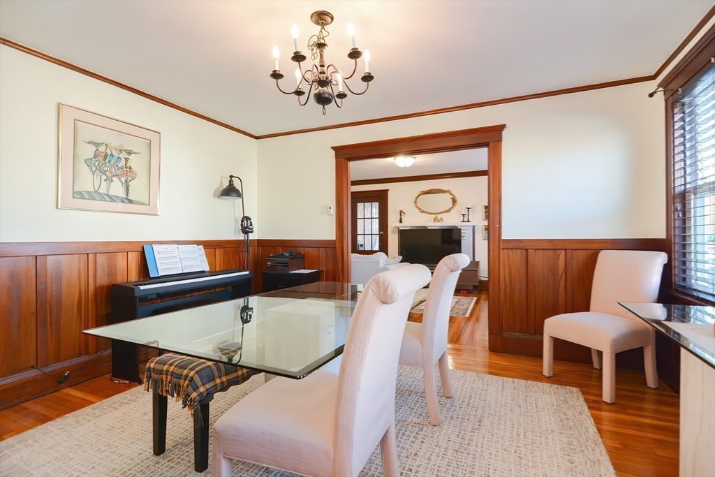 53-55 Falmouth St