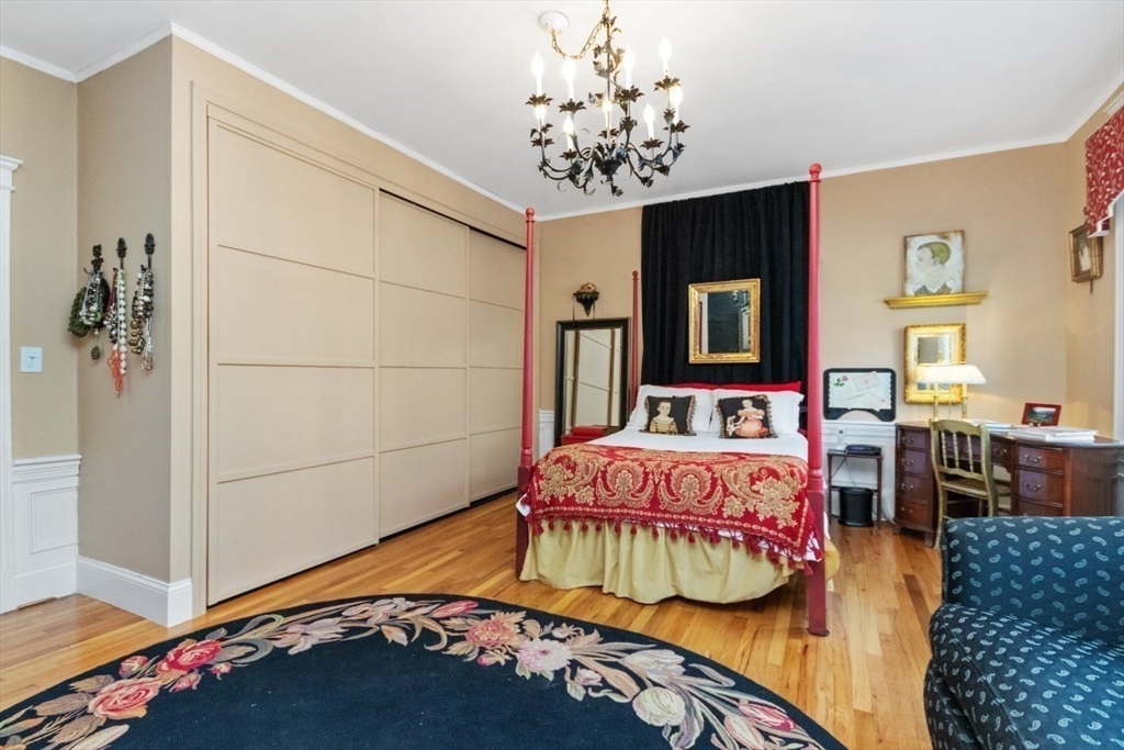 79 Pleasant St # 1