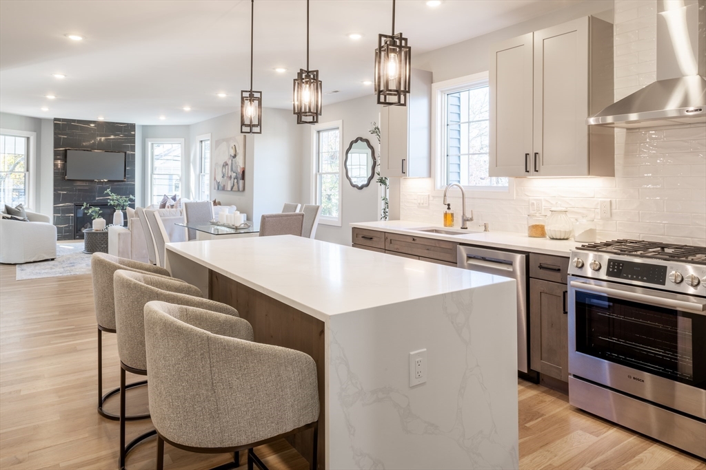 14 Maple St # 14